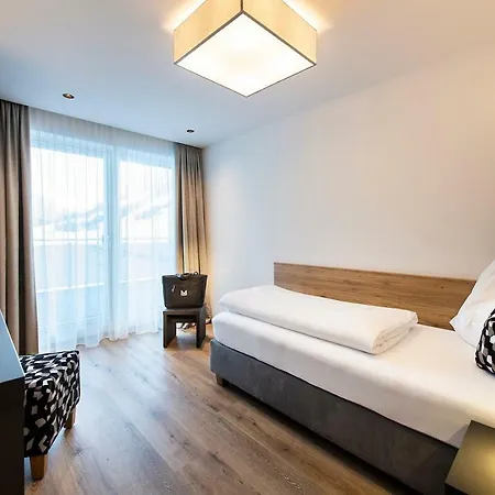 Modern Mountain 4* Ишгль