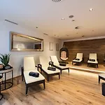 Modern Mountain 4* Ischgl